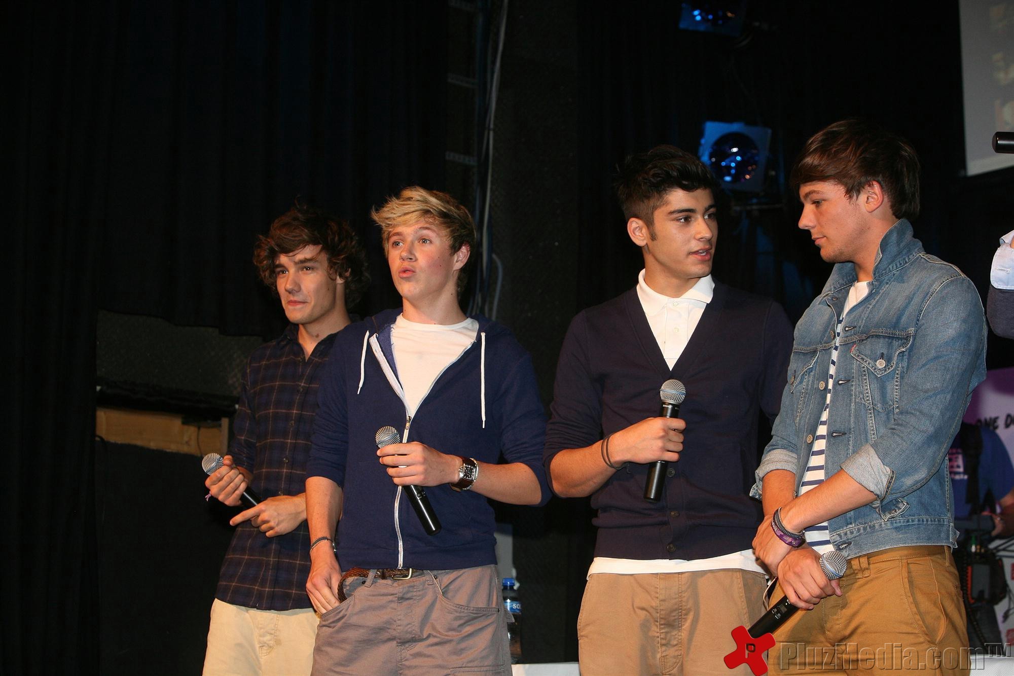 One Direction attends a fan event at the Hotel Arena | Picture 95484